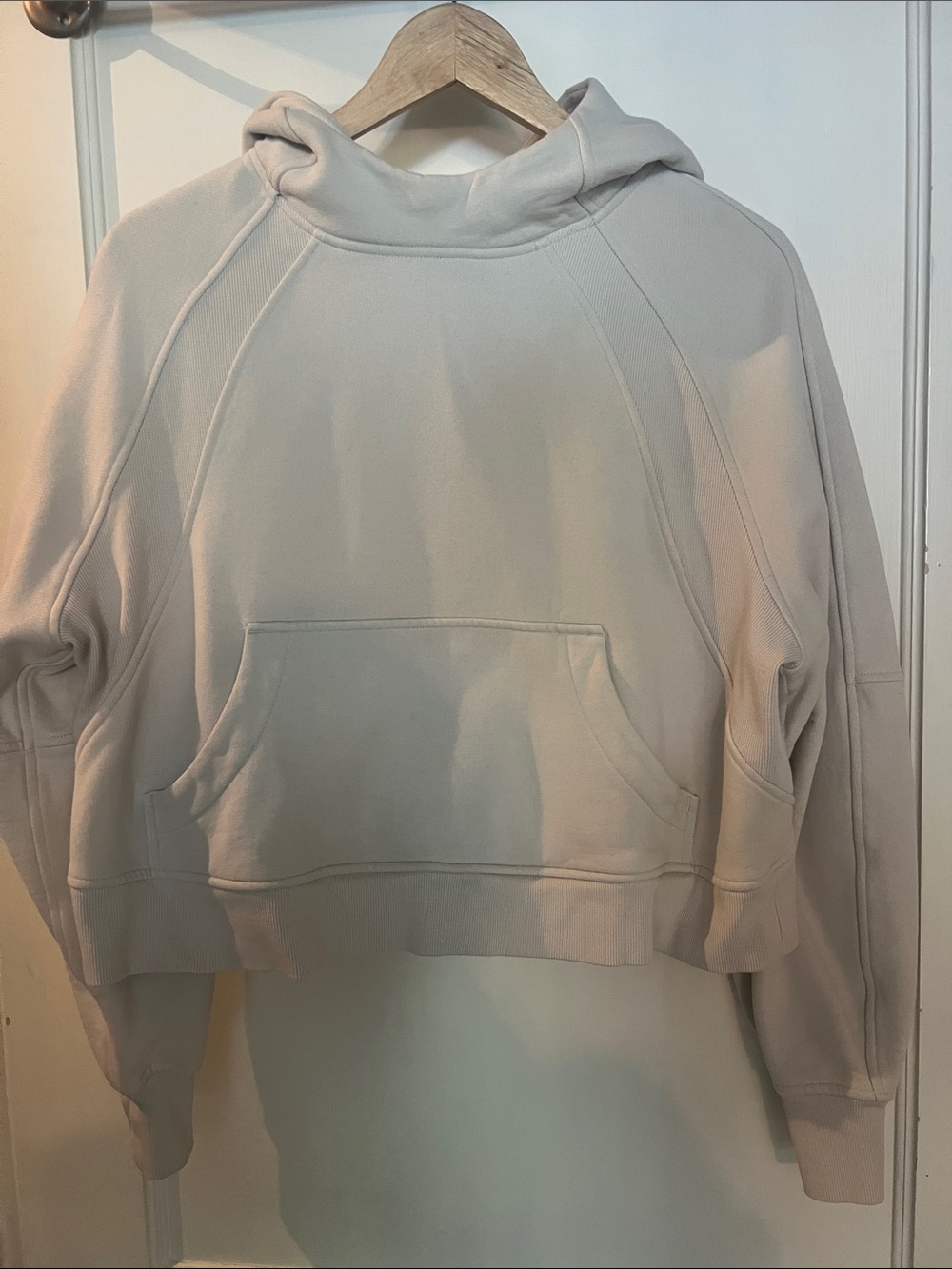 lululemon athletica Cream Hooded Pullover Sweatshirt